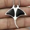 Zilveren hanger Manta Ray Zwart