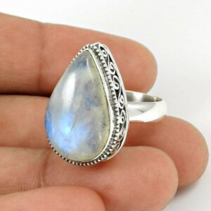 Zilveren Ring Regenboog Maansteen